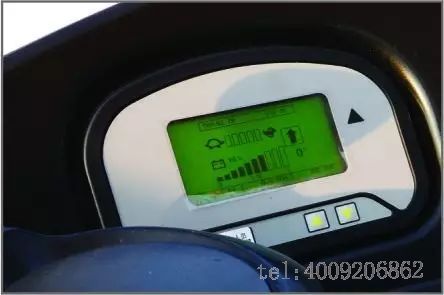 前移式電動叉車(圖4) 前移式電動叉車(圖4)