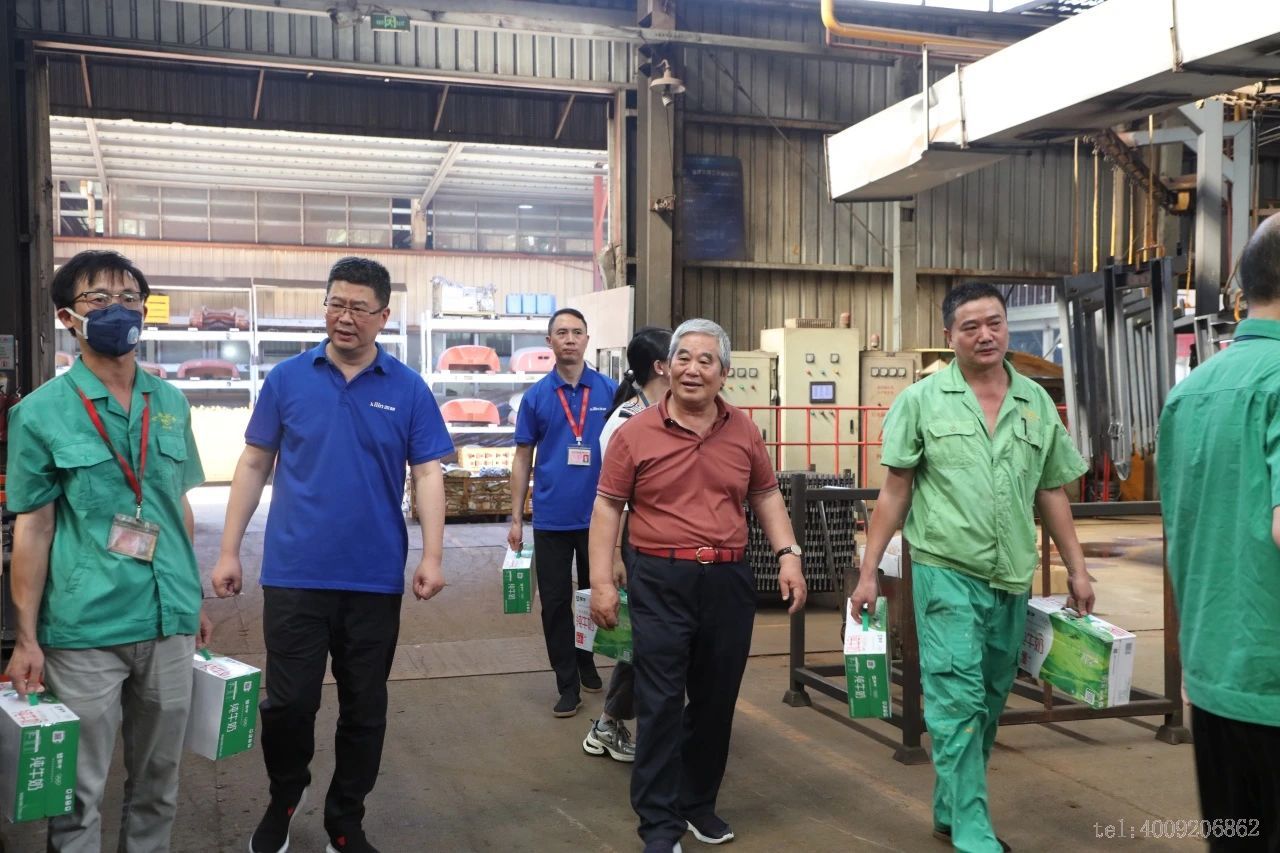 公司領導深入一線慰問員工，傳遞溫暖關懷